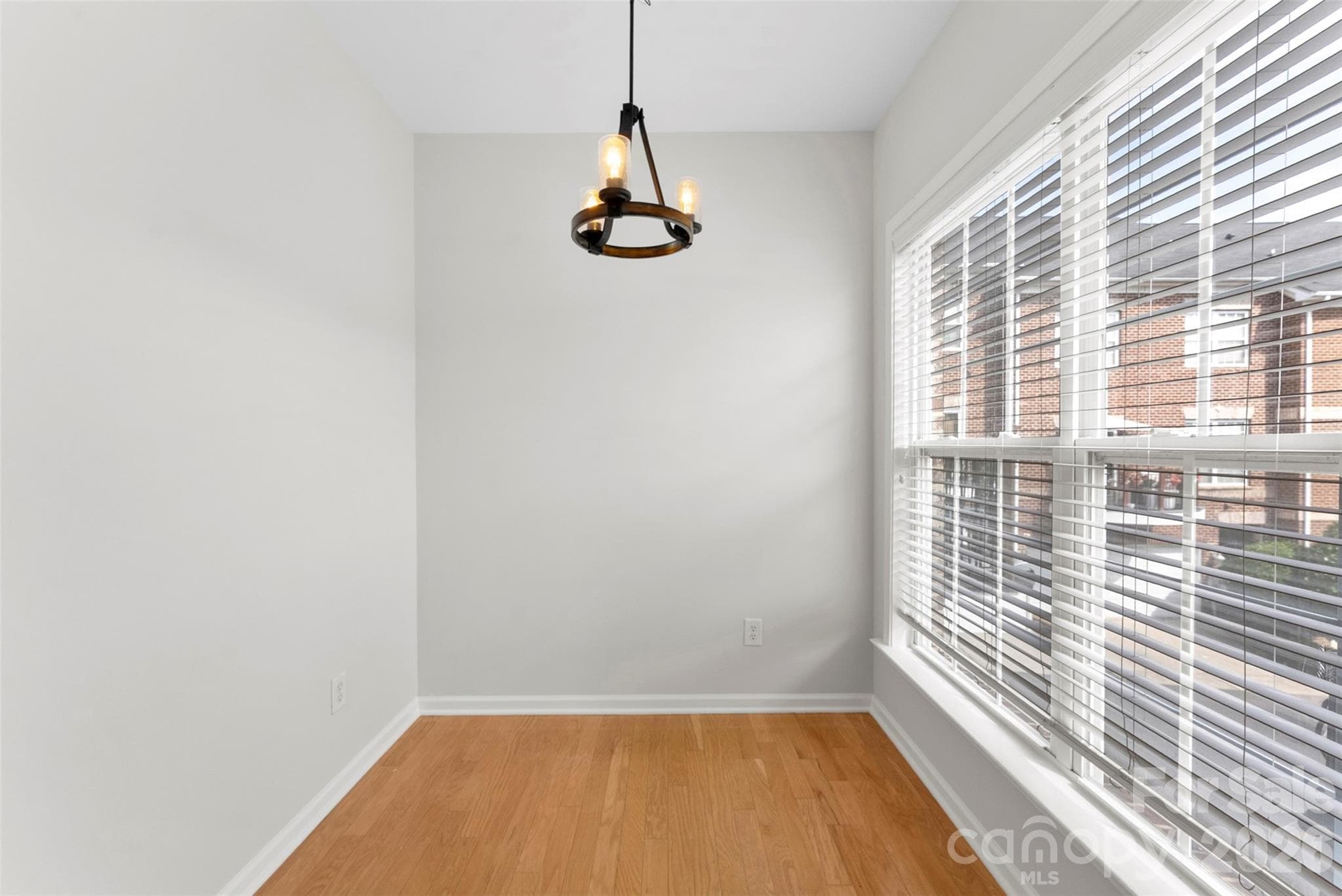 Breakfast Nook - 1960 winpole Lane, Charlotte