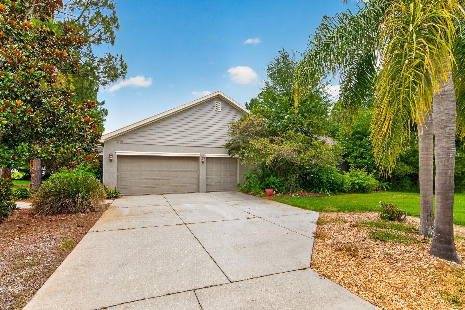 Single Family Residence at 6130 BRIDLEFORD DR, WESLEY CHAPEL, photo 43 of 49