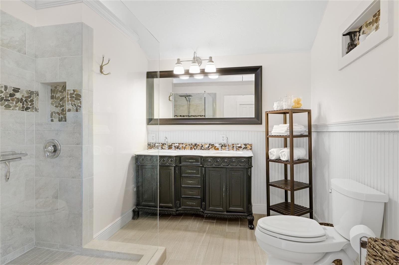 owners ensuite - 1625 1ST AVE E, BRADENTON