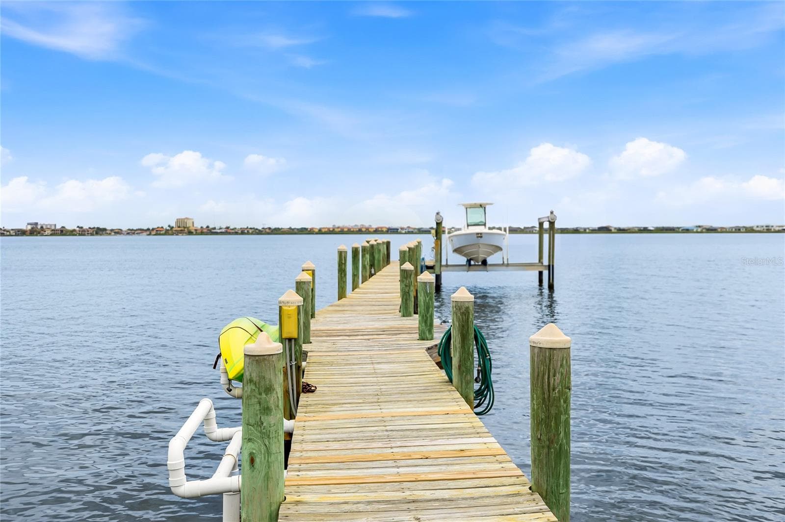 120 foot long dock - 1625 1ST AVE E, BRADENTON
