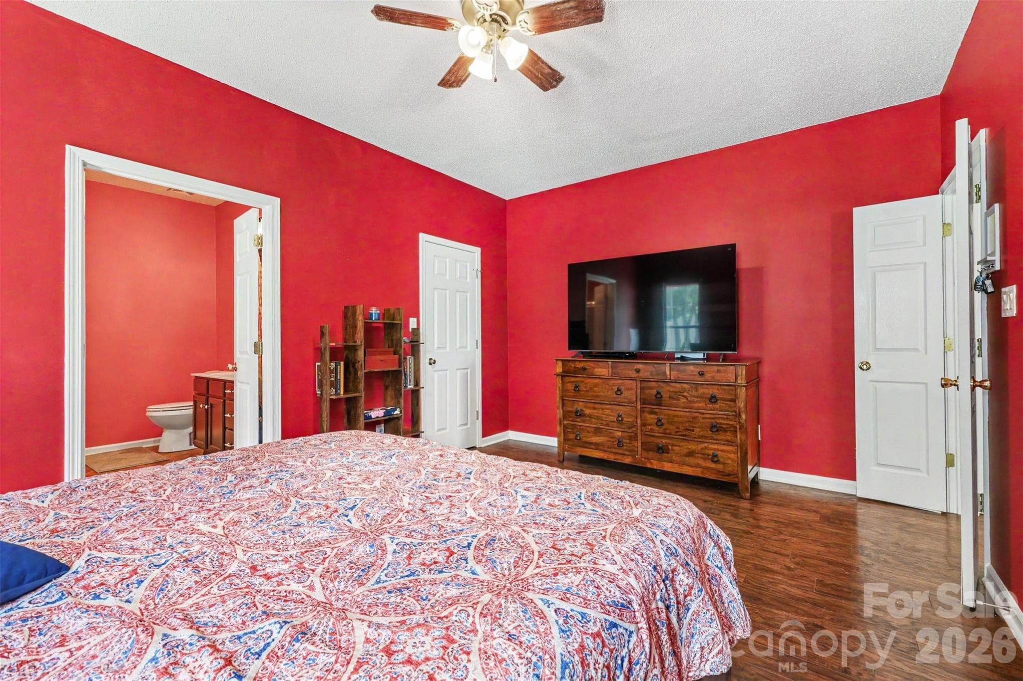 Single Family Residence at 11232 Laurel View Drive, Charlotte, photo 14 of 18