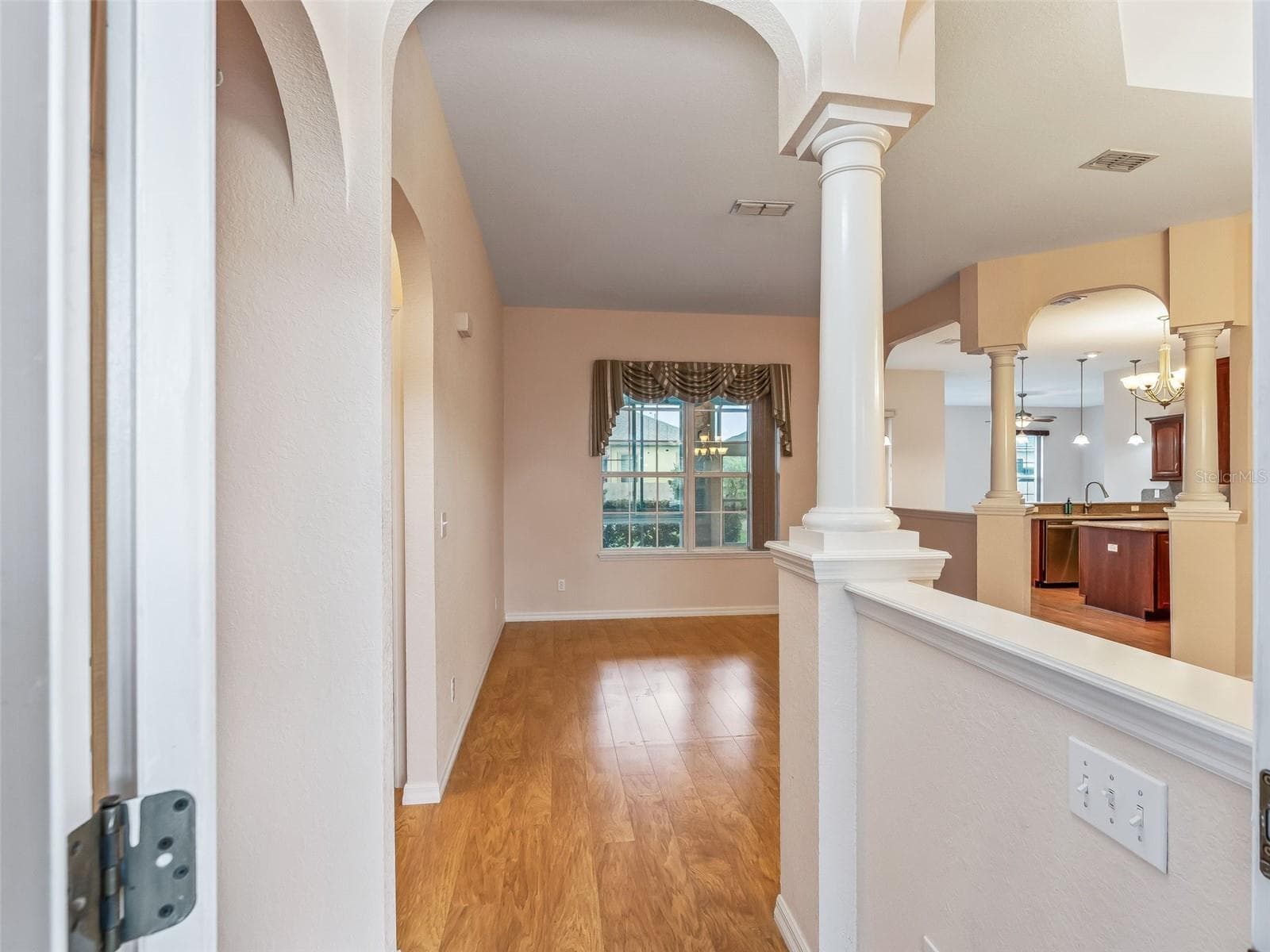 10 ft Ceilings - 16887 SE 110TH COURT RD, SUMMERFIELD