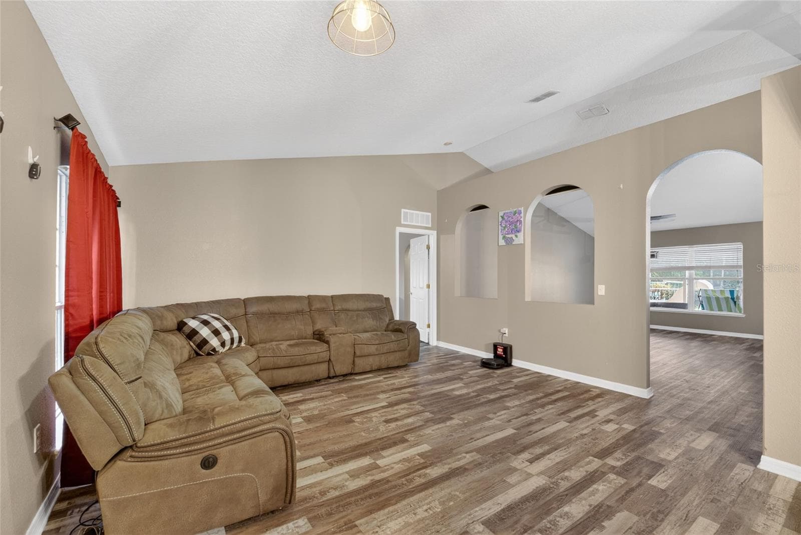 Single Family Residence at 20390 SW 57TH ST, DUNNELLON, photo 6 of 28