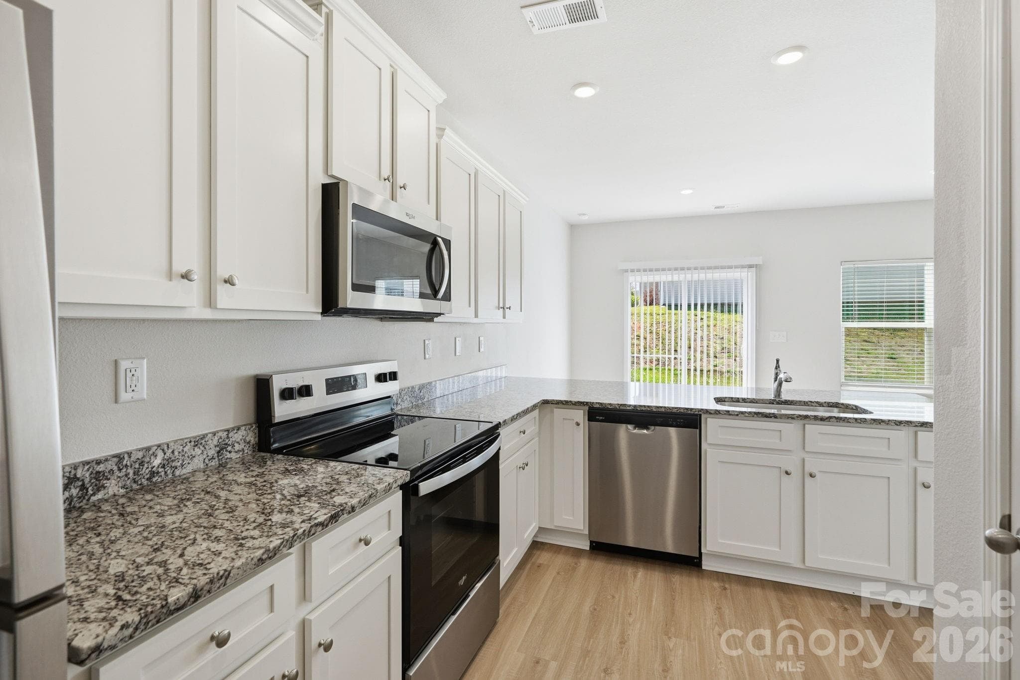 Single Family Residence at 118 Lightning Drive, Shelby, photo 17 of 38
