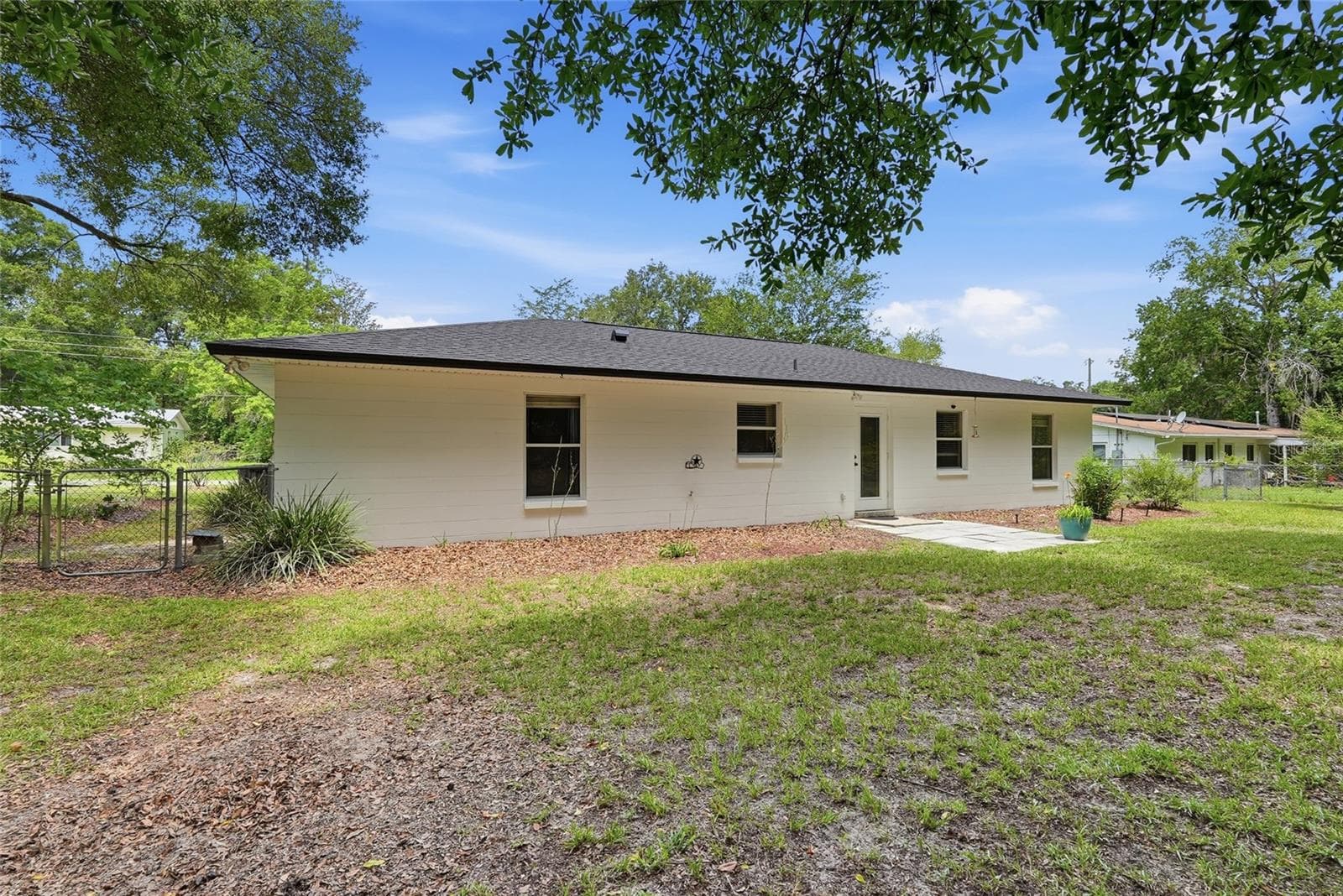 Single Family Residence at 18145 NW 250TH TER, HIGH SPRINGS, photo 11 of 45
