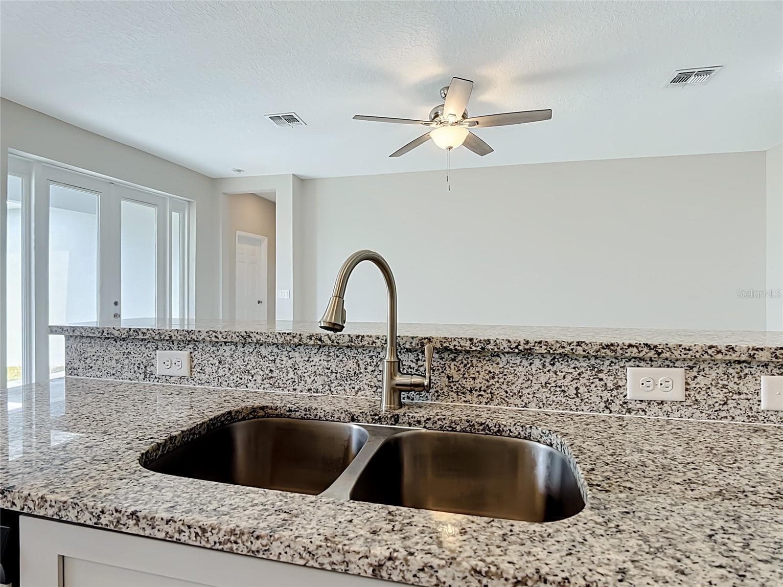 Single Family Residence at 106 OAK CIR, POINCIANA, photo 17 of 46
