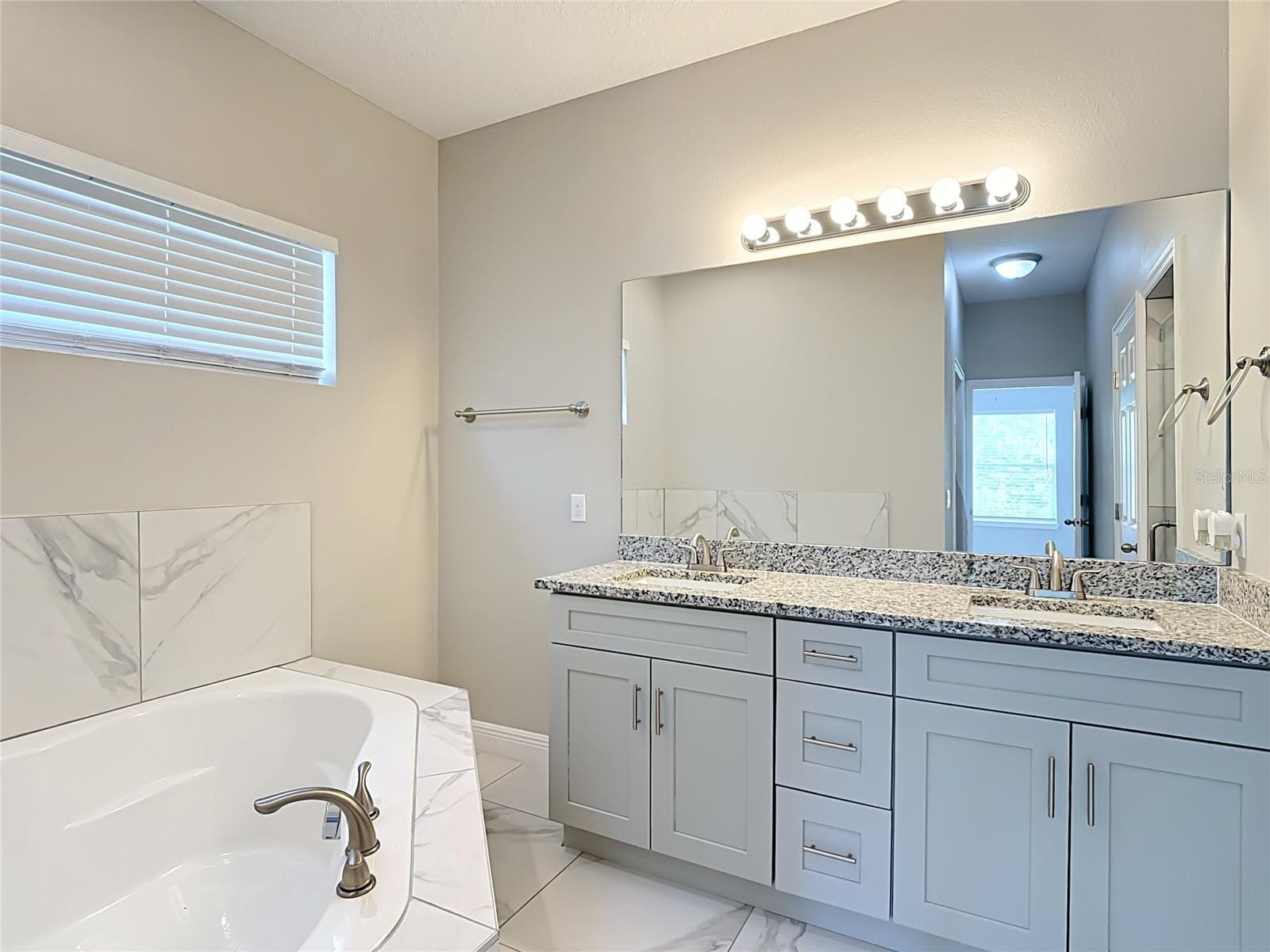 Single Family Residence at 106 OAK CIR, POINCIANA, photo 35 of 46