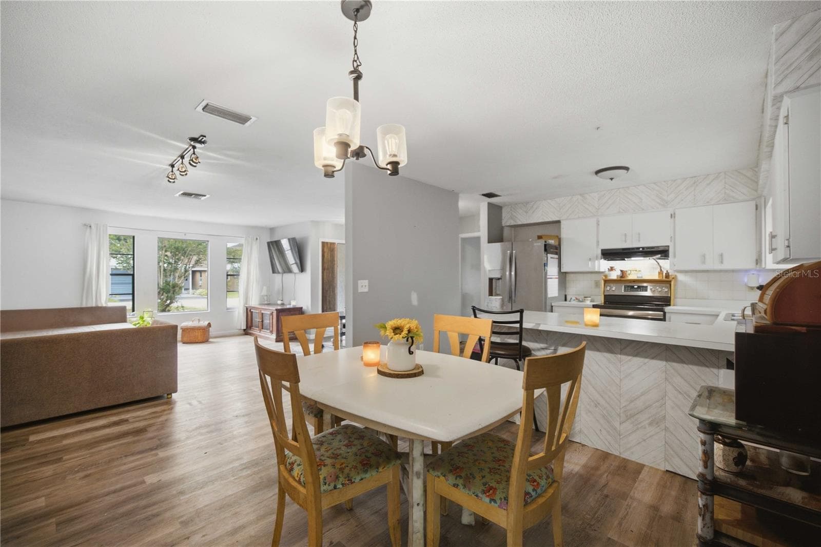 Single Family Residence at 477 SPRING LN, OCALA, photo 3 of 21