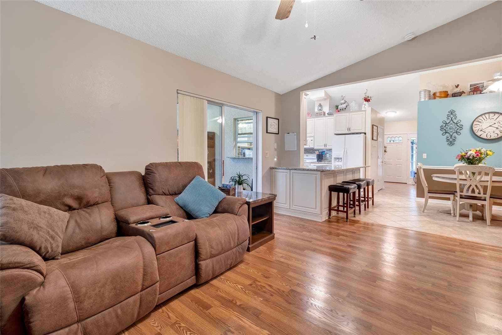 Single Family Residence at 21830 KING EDWARD CT, LEESBURG, photo 13 of 53