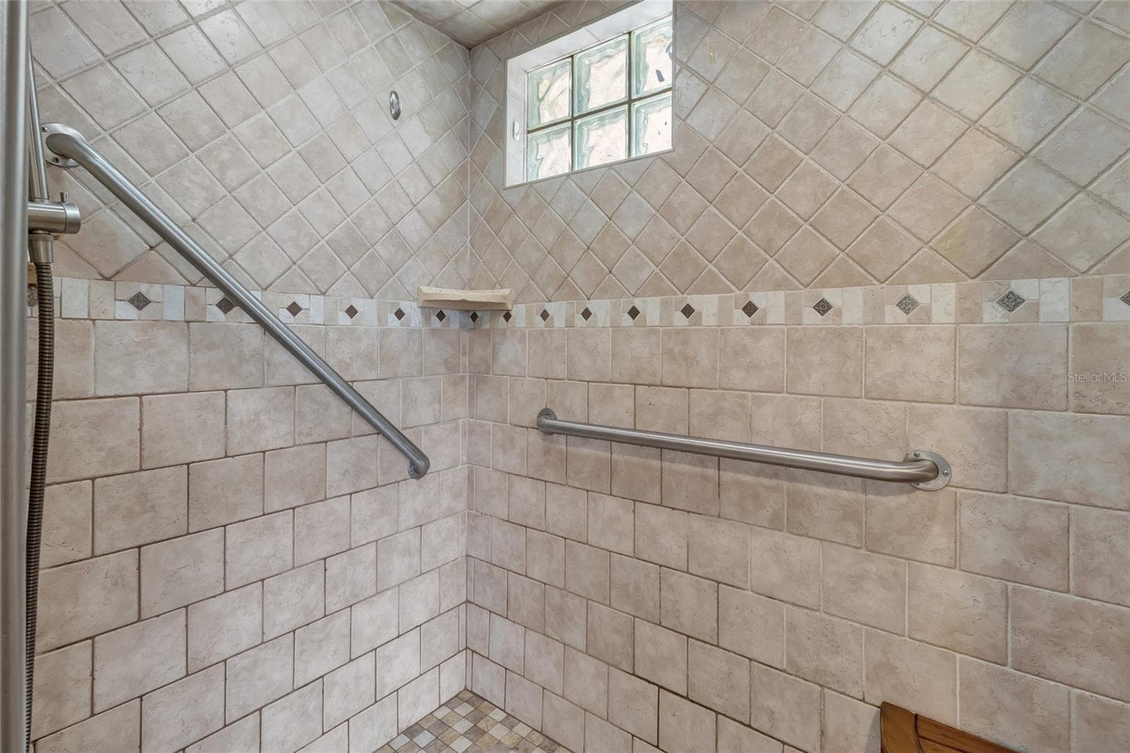 Single Family Residence at 21830 KING EDWARD CT, LEESBURG, photo 25 of 53