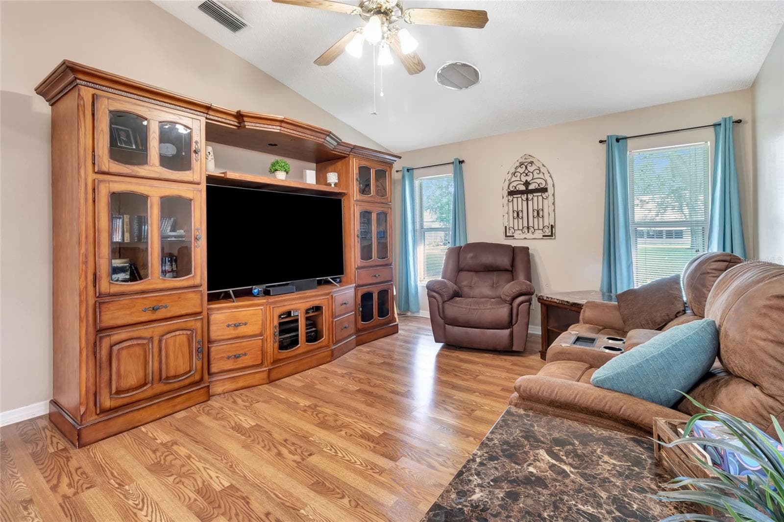 Single Family Residence at 21830 KING EDWARD CT, LEESBURG, photo 15 of 53