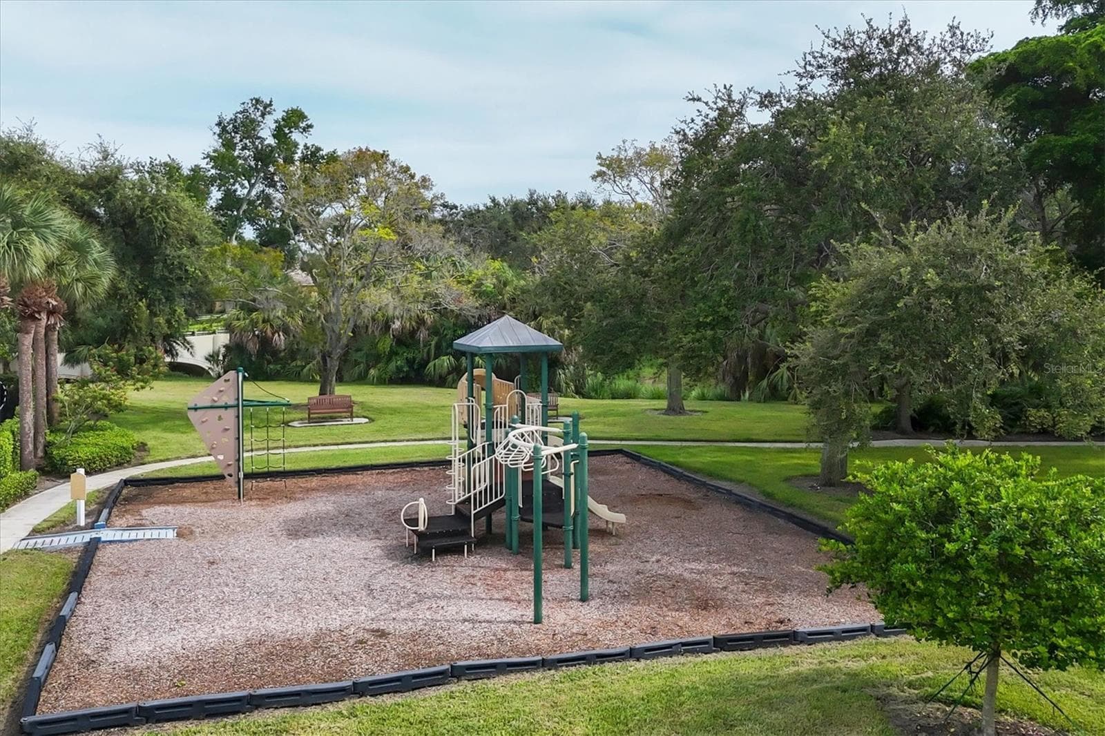 Condominium at 7210 HAMILTON RD, BRADENTON, photo 57 of 62