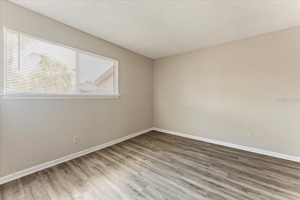 Condominium at 6332 NEWTOWN CIR #32B5, TAMPA, photo 10 of 39