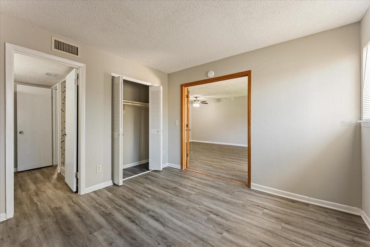 Condominium at 6332 NEWTOWN CIR #32B5, TAMPA, photo 11 of 39