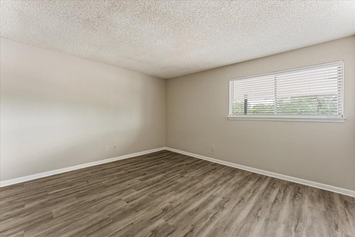 Condominium at 6332 NEWTOWN CIR #32B5, TAMPA, photo 15 of 39