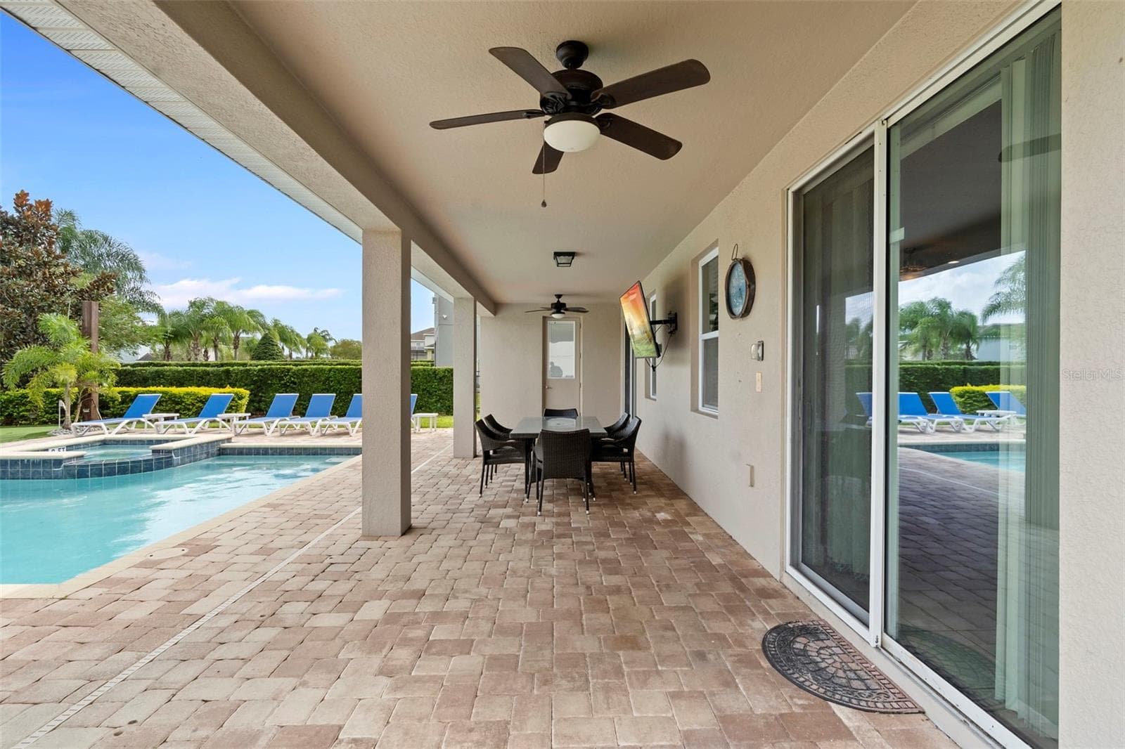 Single Family Residence at 7721 FAIRFAX DR, KISSIMMEE, photo 7 of 68