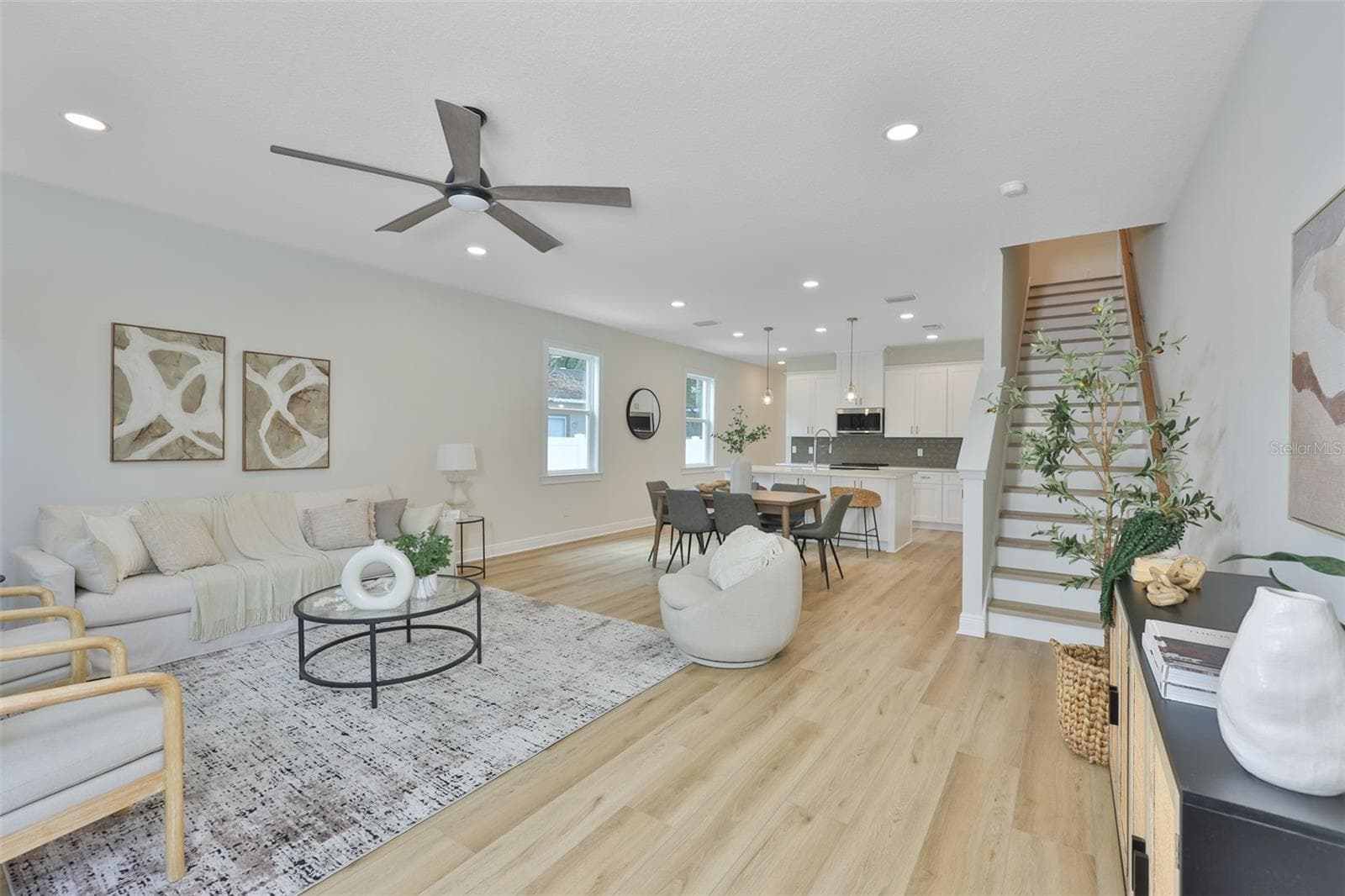 Townhouse at 1911 W BEACH ST, TAMPA, photo 10 of 33