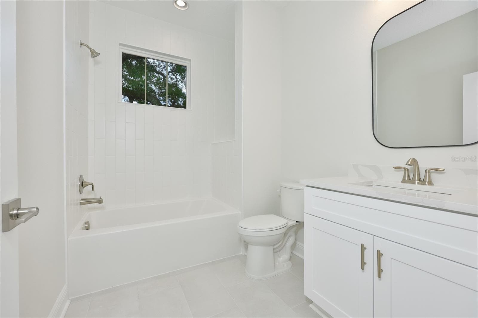 Townhouse at 1911 W BEACH ST, TAMPA, photo 23 of 33