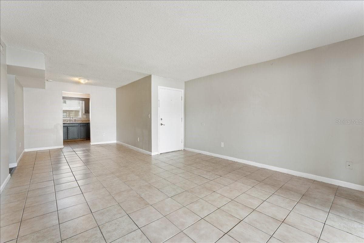 Condominium at 7210 N MANHATTAN AVE #1714, TAMPA, photo 6 of 27