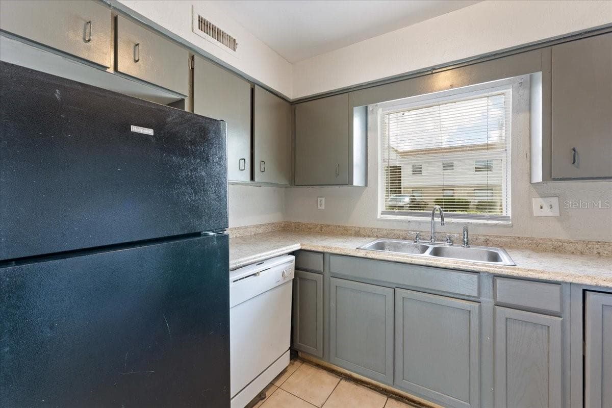 Condominium at 7210 N MANHATTAN AVE #1714, TAMPA, photo 11 of 27