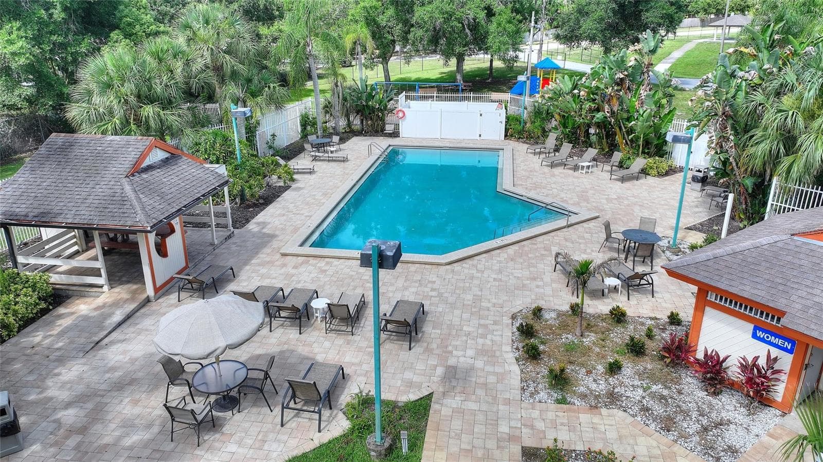Community Amenities - 3906 BLOOMING HILL LN, PALM HARBOR