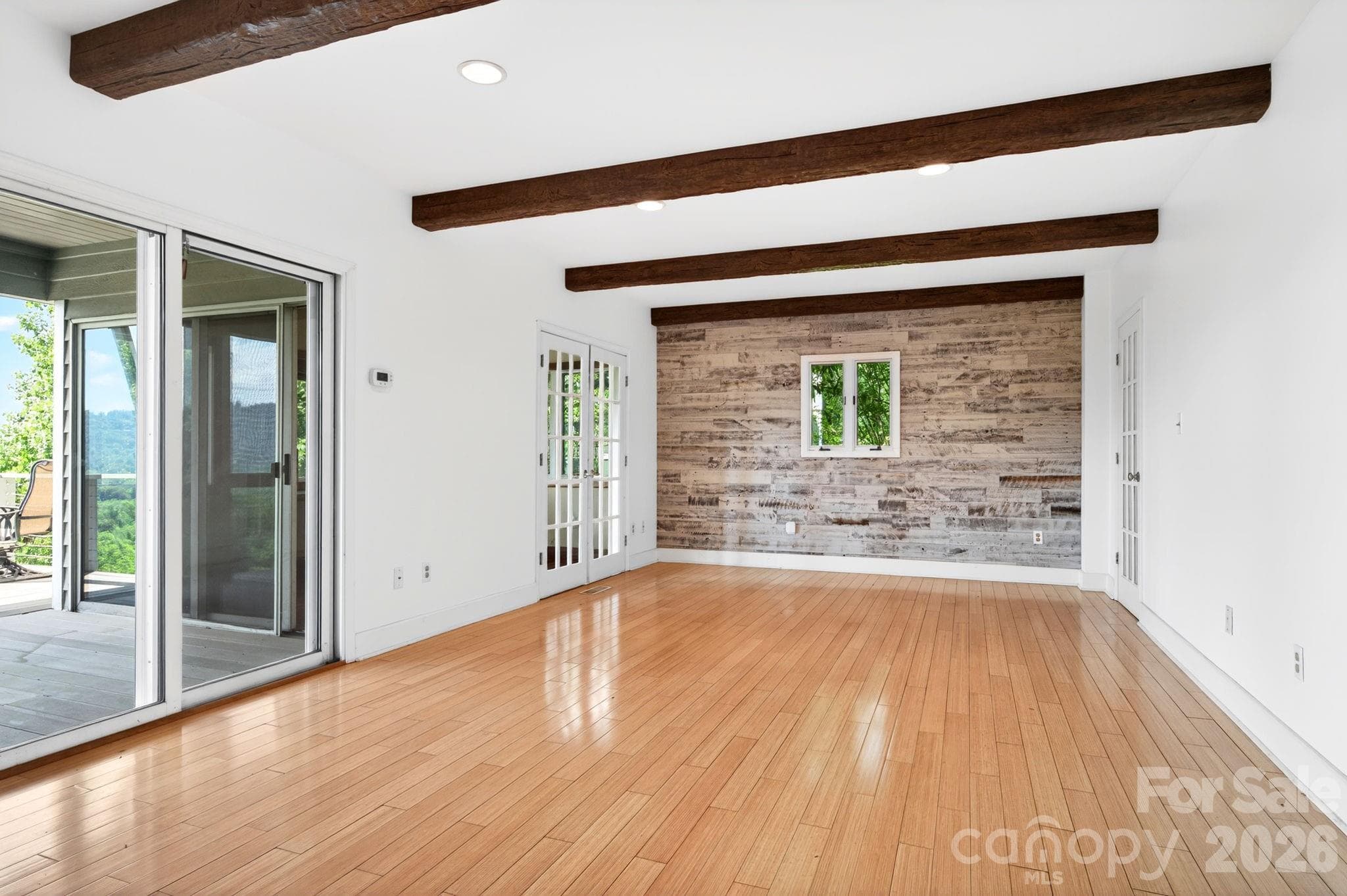 Single Family Residence at 38 Lookout Road, Asheville, photo 22 of 33