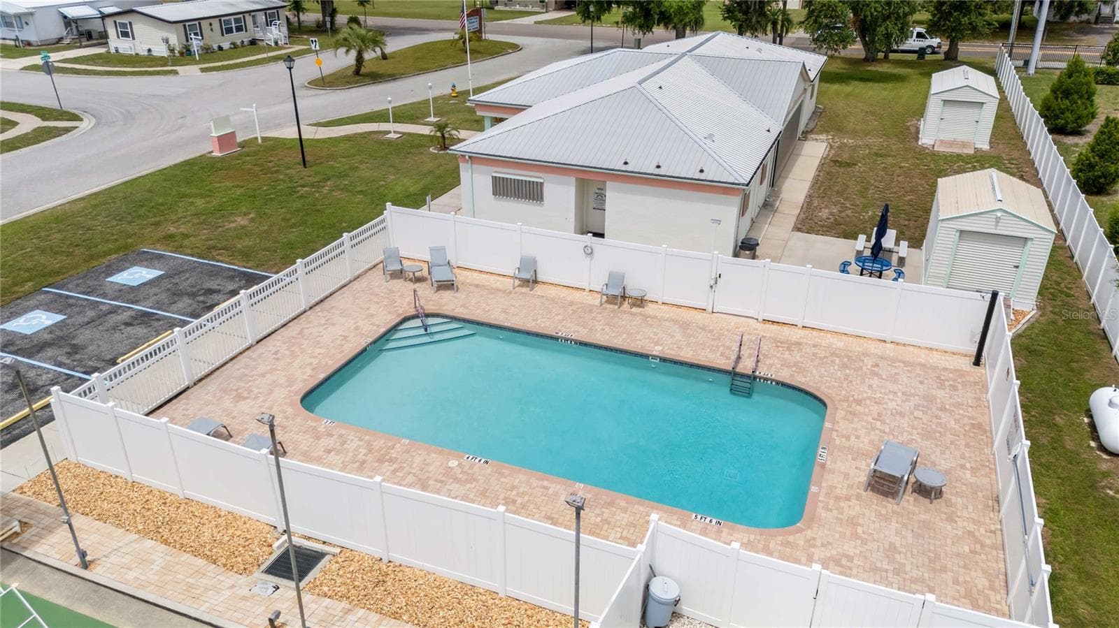 Community heated pool. - 3834 SARAH DR, WESLEY CHAPEL