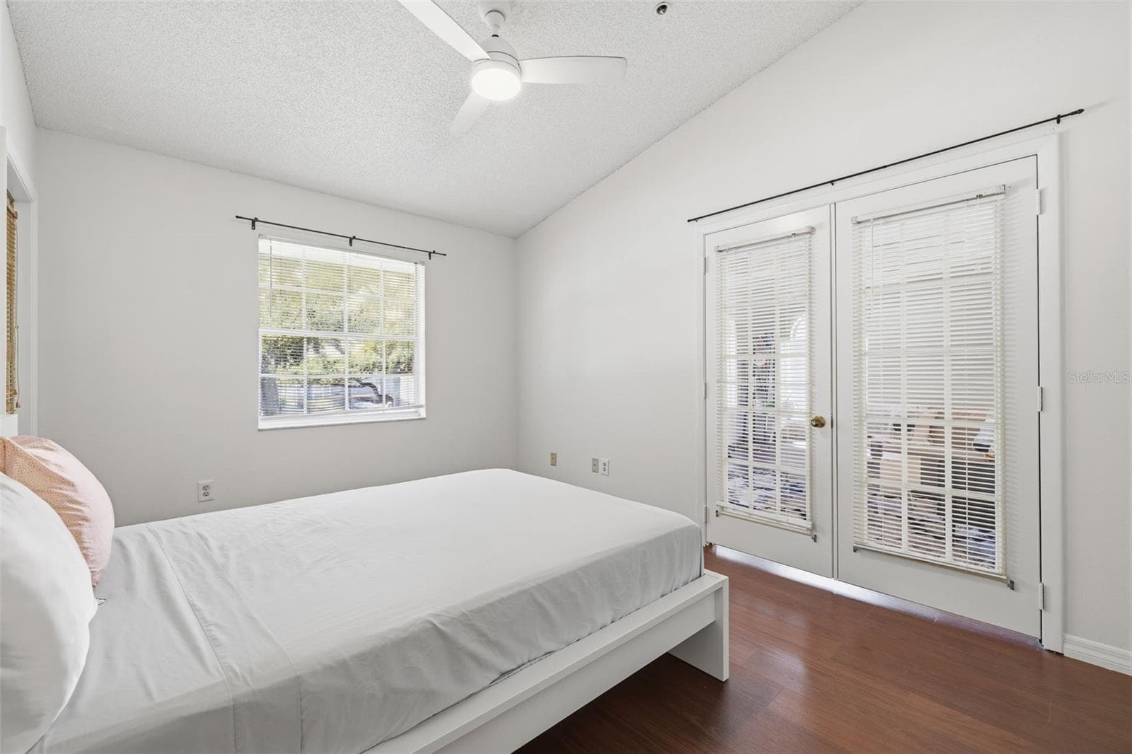 Condominium at 11844 SKYLAKE PL, TAMPA, photo 17 of 25