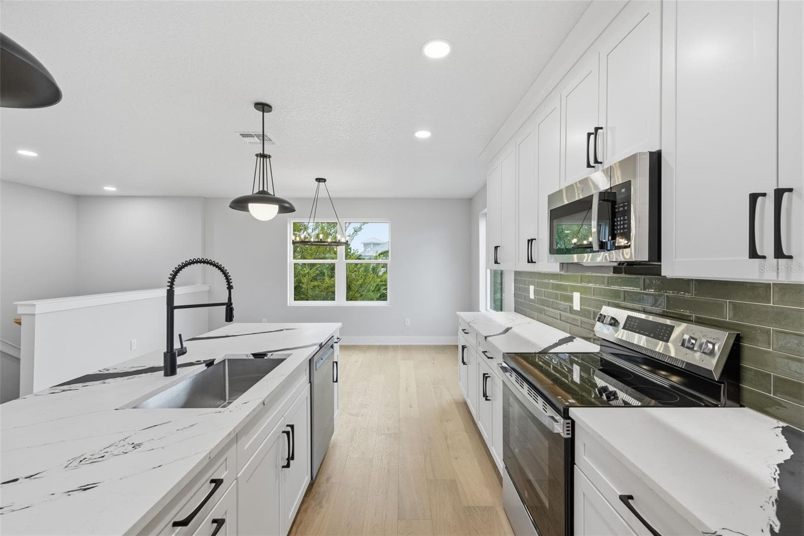 Townhouse at 4208 W CARMEN ST #D, TAMPA, photo 13 of 37