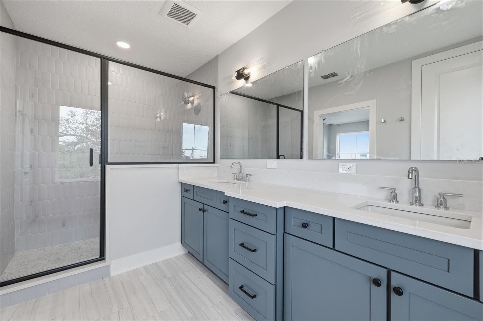 Townhouse at 4208 W CARMEN ST #D, TAMPA, photo 25 of 37