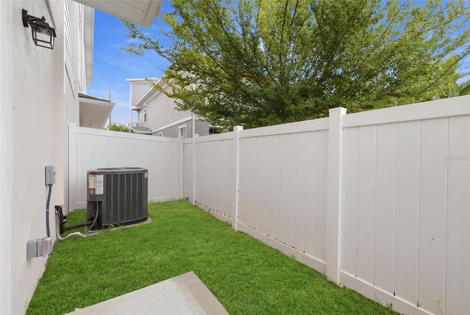 Townhouse at 4208 W CARMEN ST #D, TAMPA, photo 32 of 37