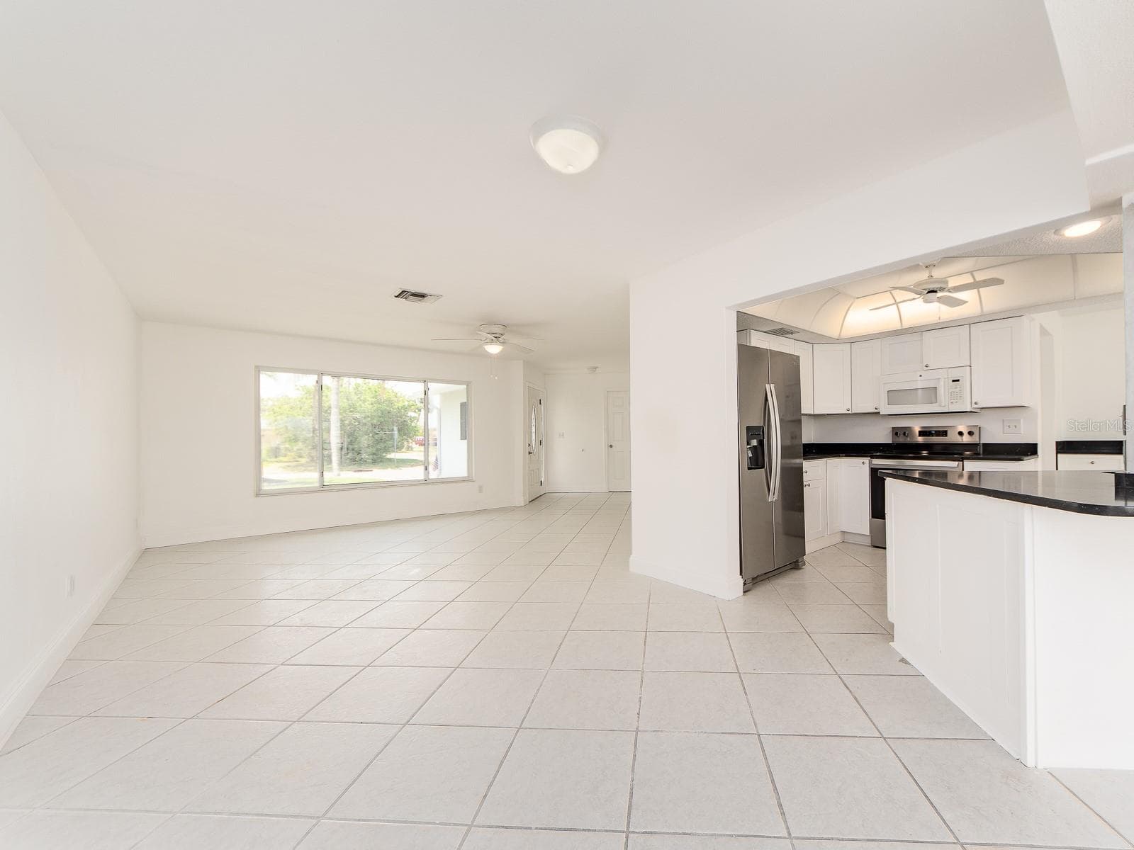 Single Family Residence at 720 115TH AVE, TREASURE ISLAND, photo 9 of 43