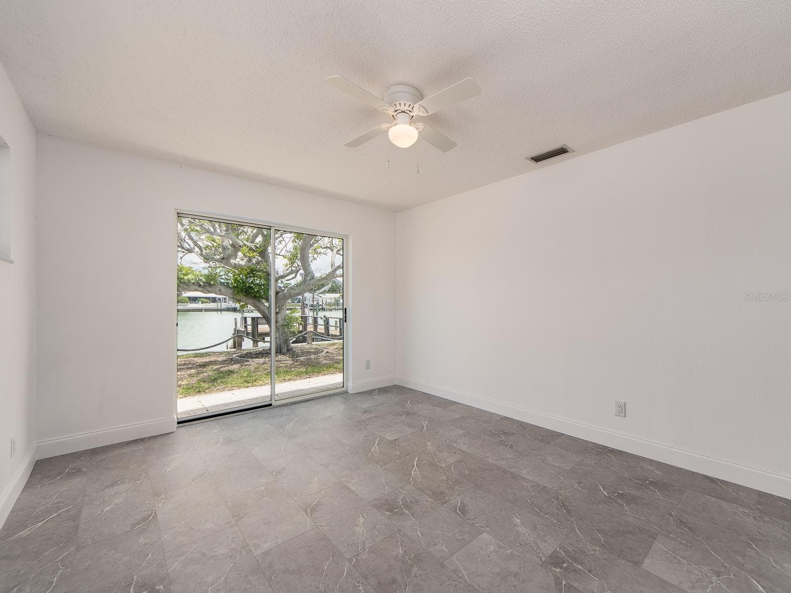 Single Family Residence at 720 115TH AVE, TREASURE ISLAND, photo 25 of 43