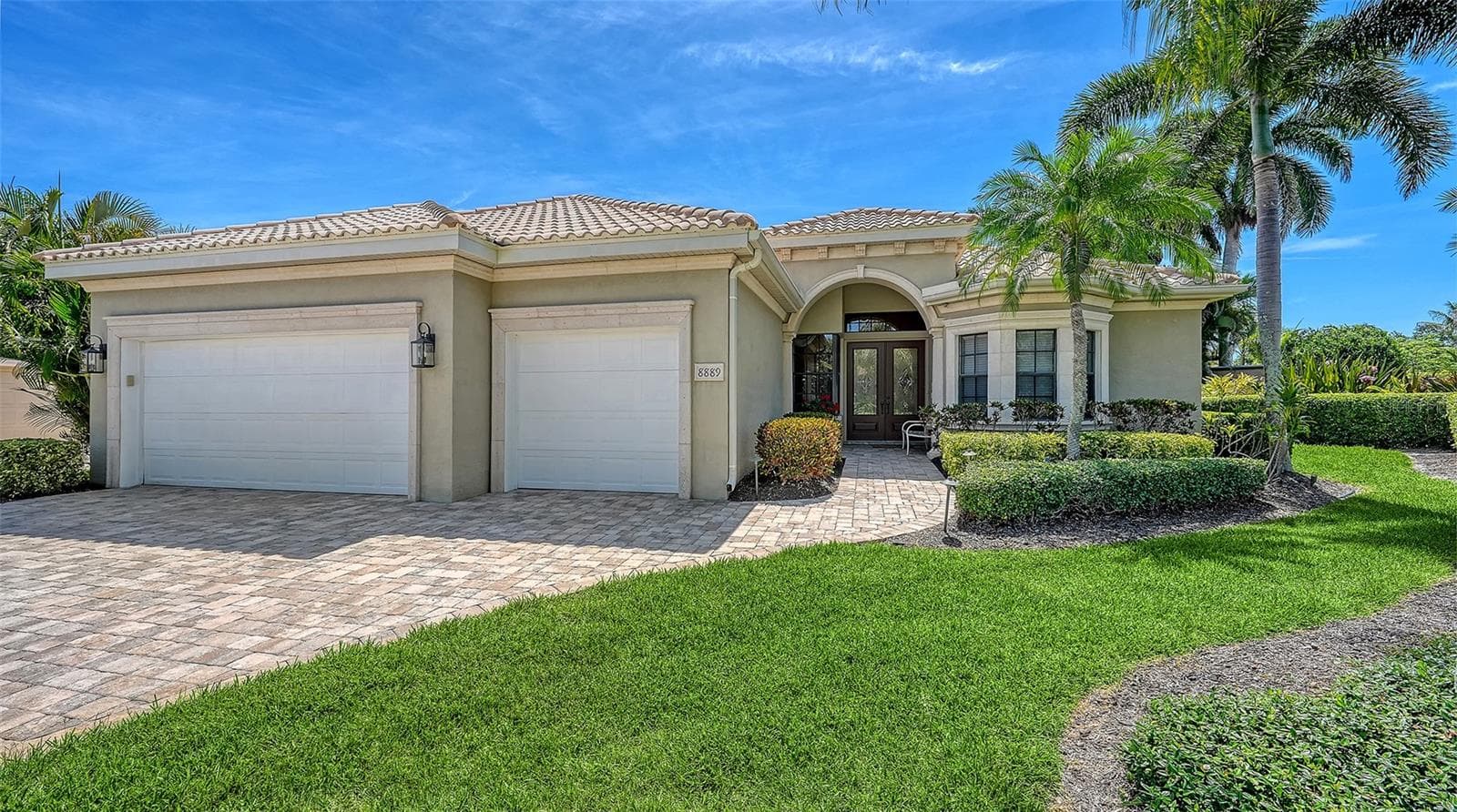 Single Family Residence at 8889 ENCLAVE CT, SARASOTA, photo 2 of 67