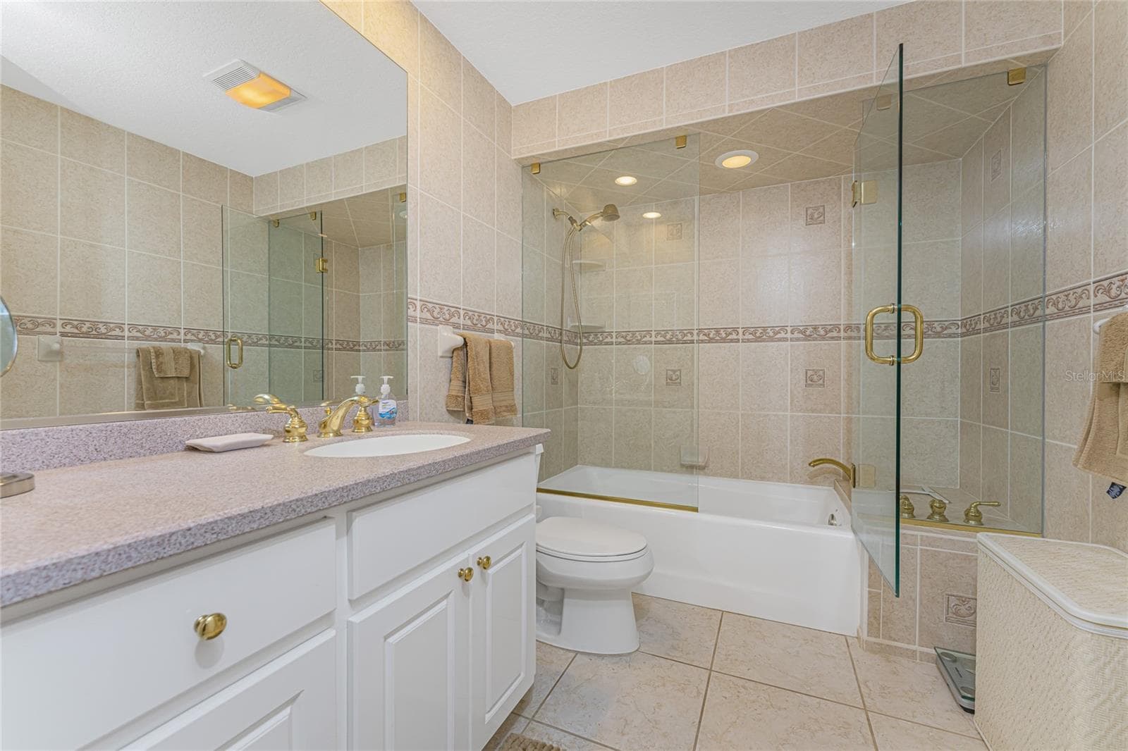 Condominium at 2950 N BEACH RD #B522, ENGLEWOOD, photo 44 of 124