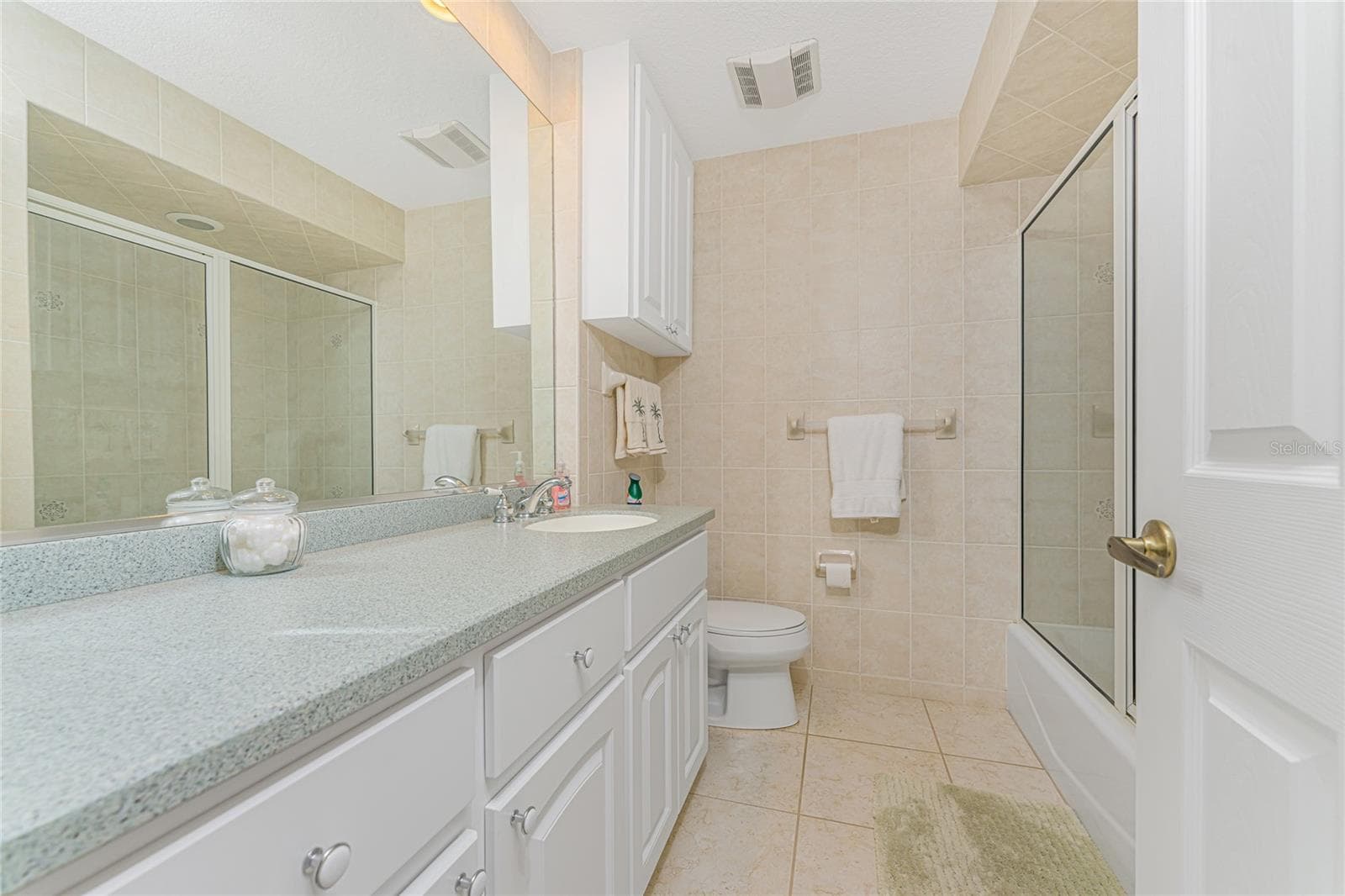 Condominium at 2950 N BEACH RD #B522, ENGLEWOOD, photo 56 of 124