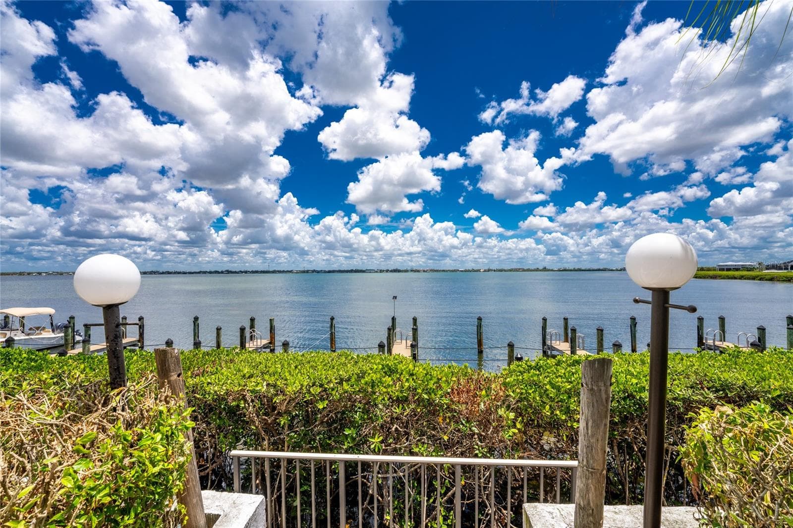 Boat Slips 1st Come - 2950 N BEACH RD #B522, ENGLEWOOD