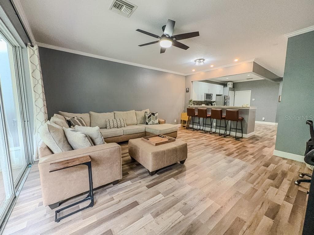 Townhouse at 8505 SANDY BEACH ST, TAMPA, photo 17 of 59