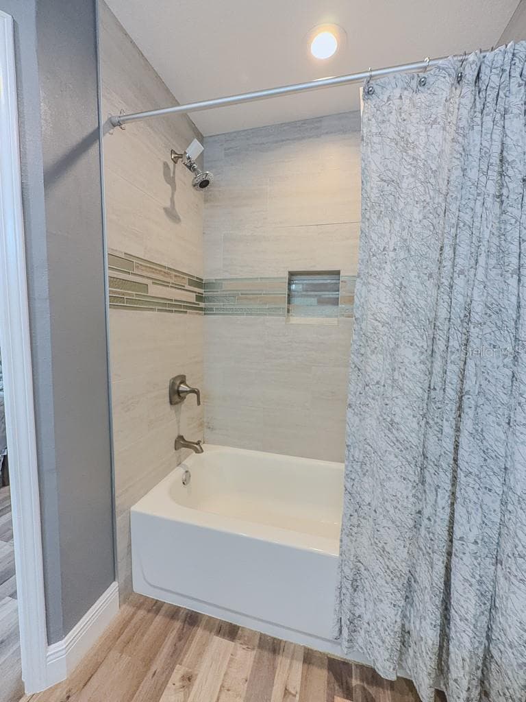Townhouse at 8505 SANDY BEACH ST, TAMPA, photo 28 of 59