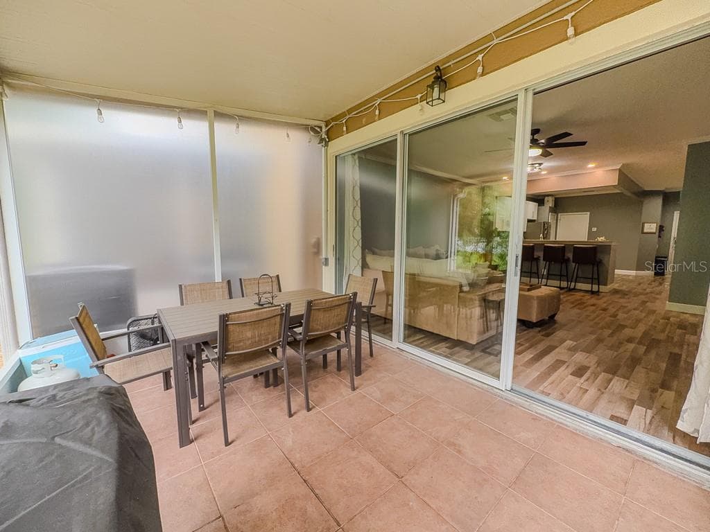 Townhouse at 8505 SANDY BEACH ST, TAMPA, photo 38 of 59
