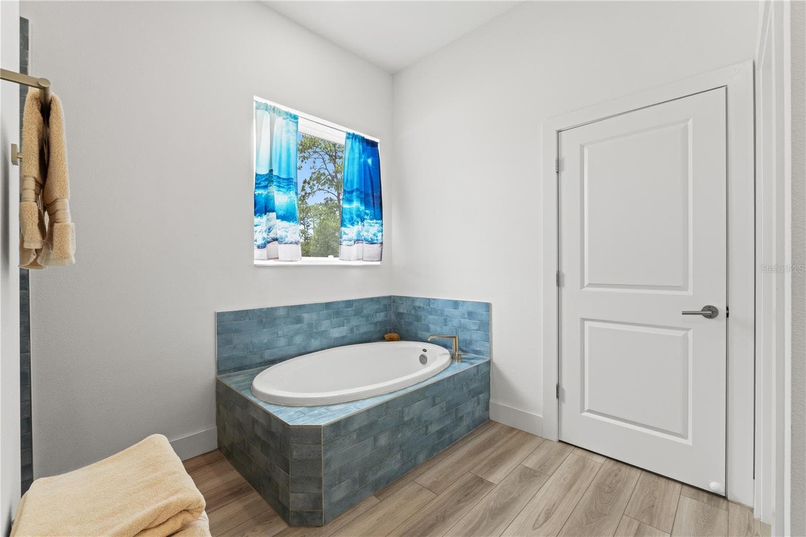 Primary bathroom - 11153 WOOD OWL AVE, WEEKI WACHEE