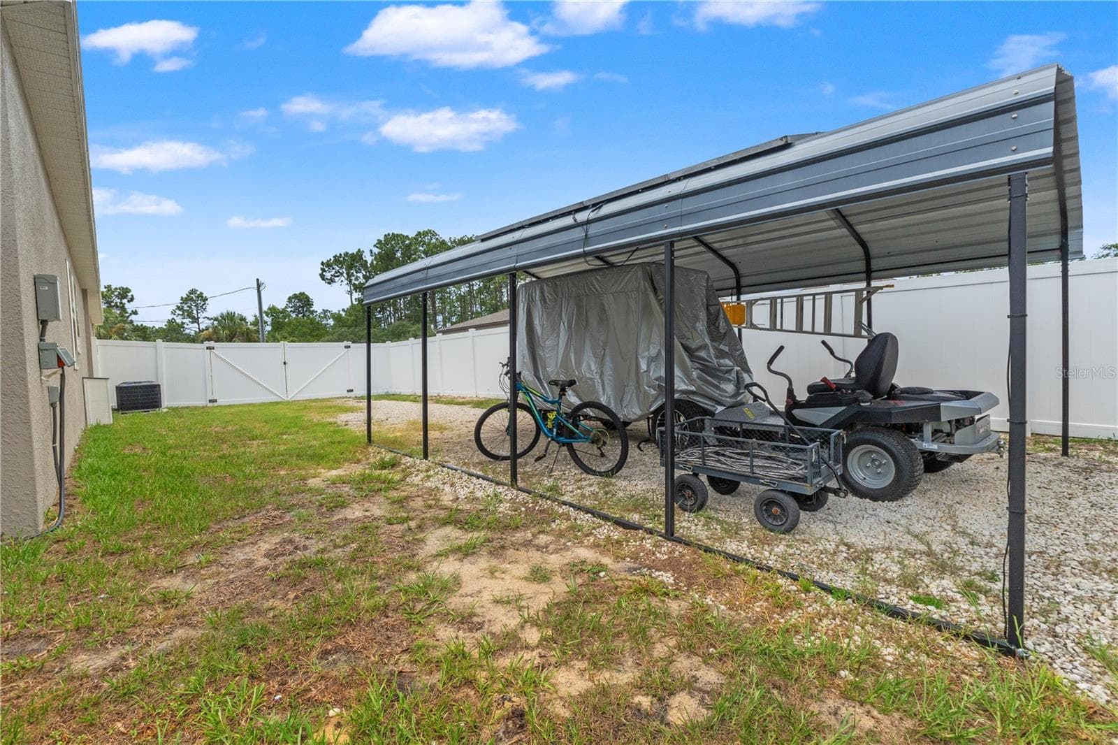 Single Family Residence at 11153 WOOD OWL AVE, WEEKI WACHEE, photo 31 of 35
