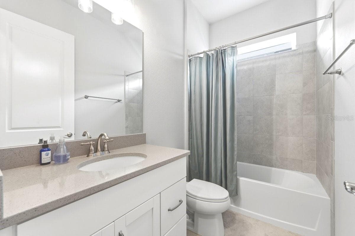 Single Family Residence at 246 AZURE MIST WAY, DAYTONA BEACH, photo 10 of 40