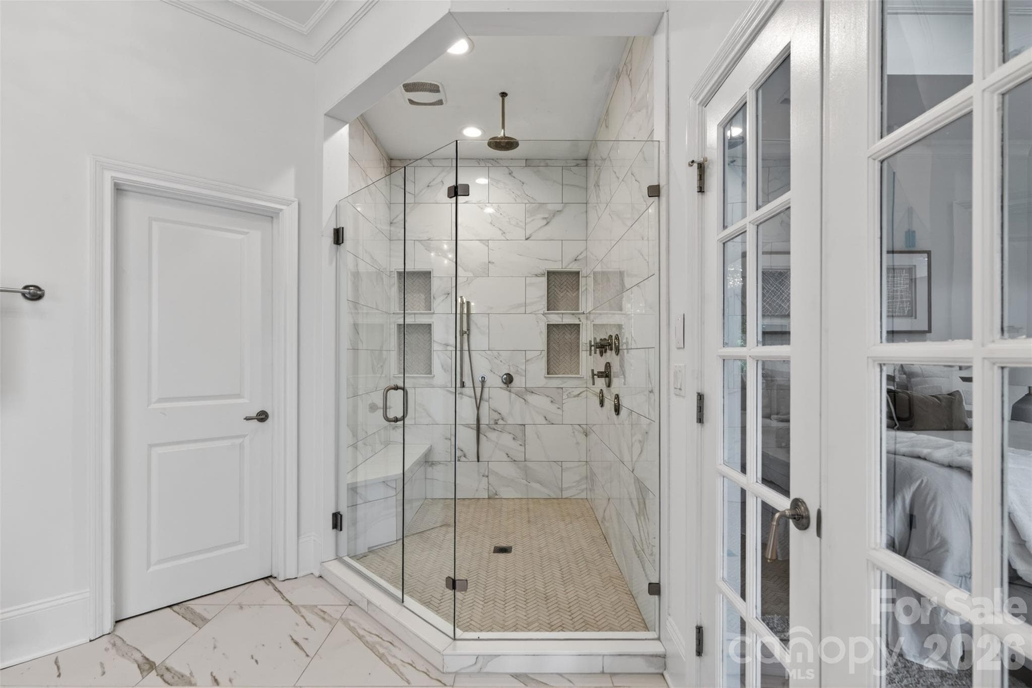 Single Family Residence at 2132 Foxcroft Woods Lane, Charlotte, photo 22 of 47