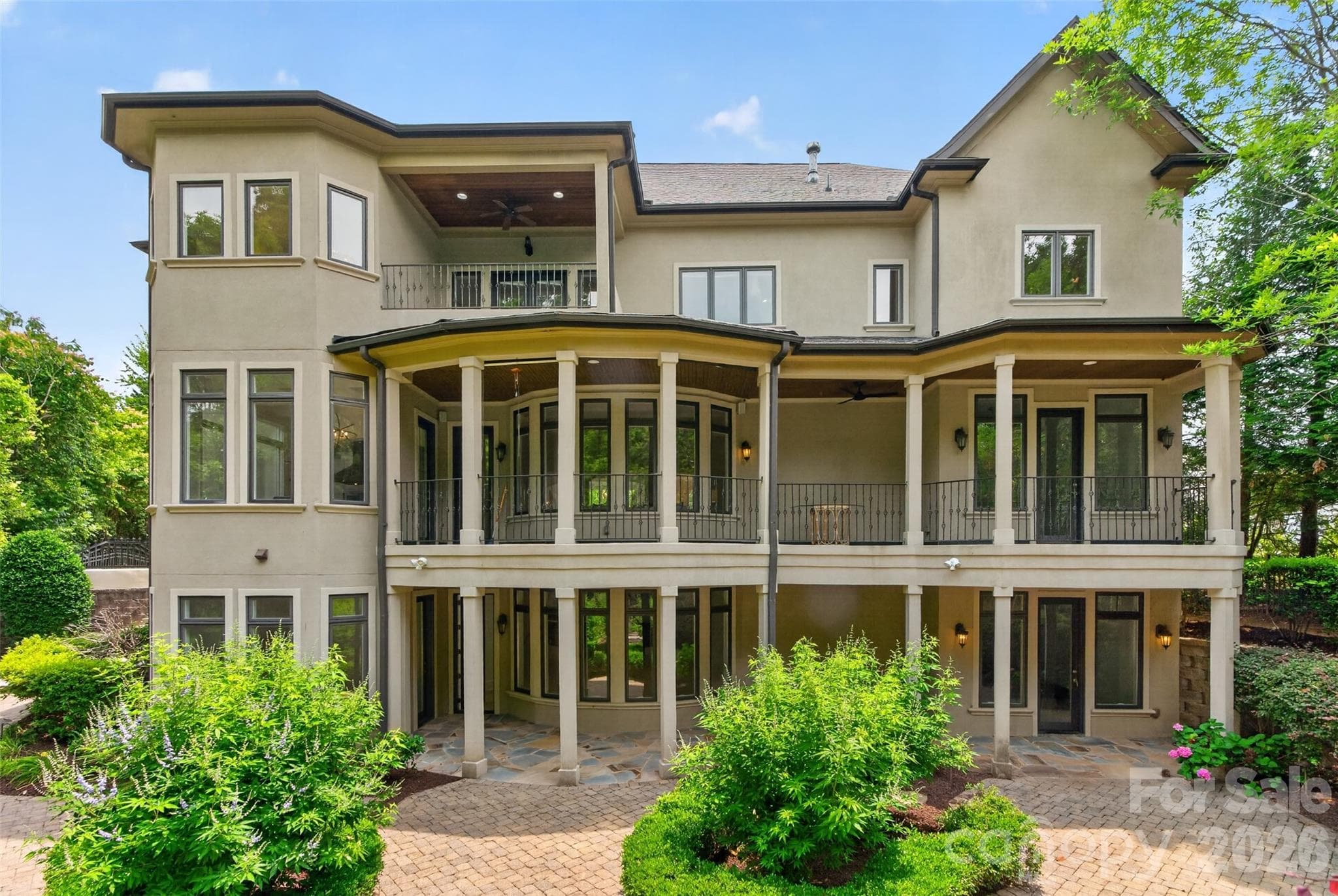 Single Family Residence at 2132 Foxcroft Woods Lane, Charlotte, photo 41 of 47