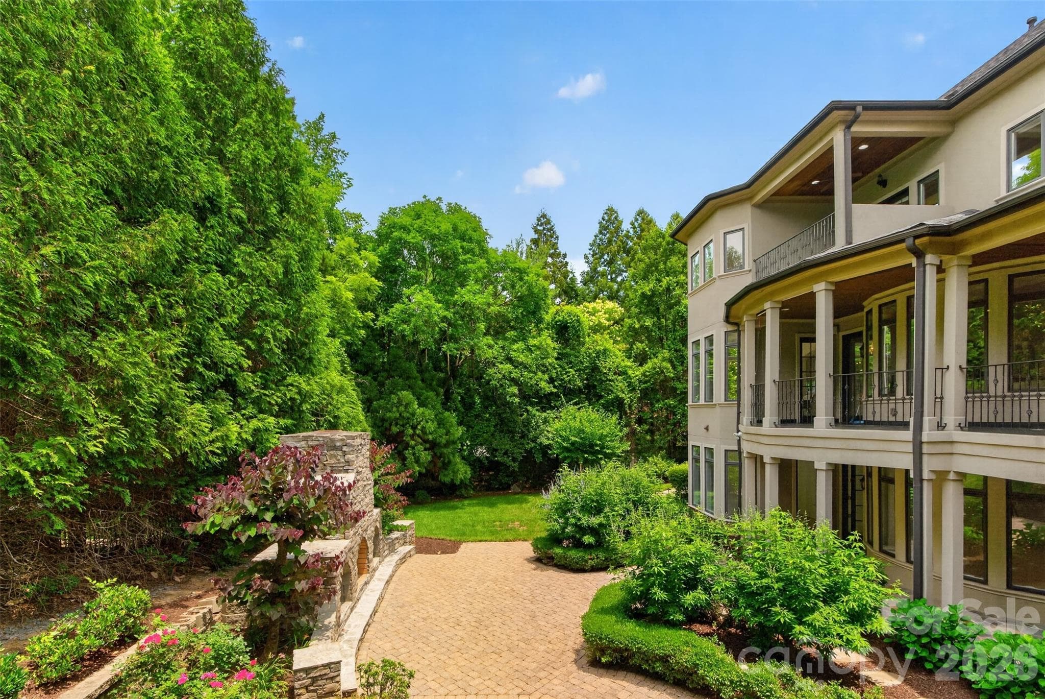 Single Family Residence at 2132 Foxcroft Woods Lane, Charlotte, photo 43 of 47