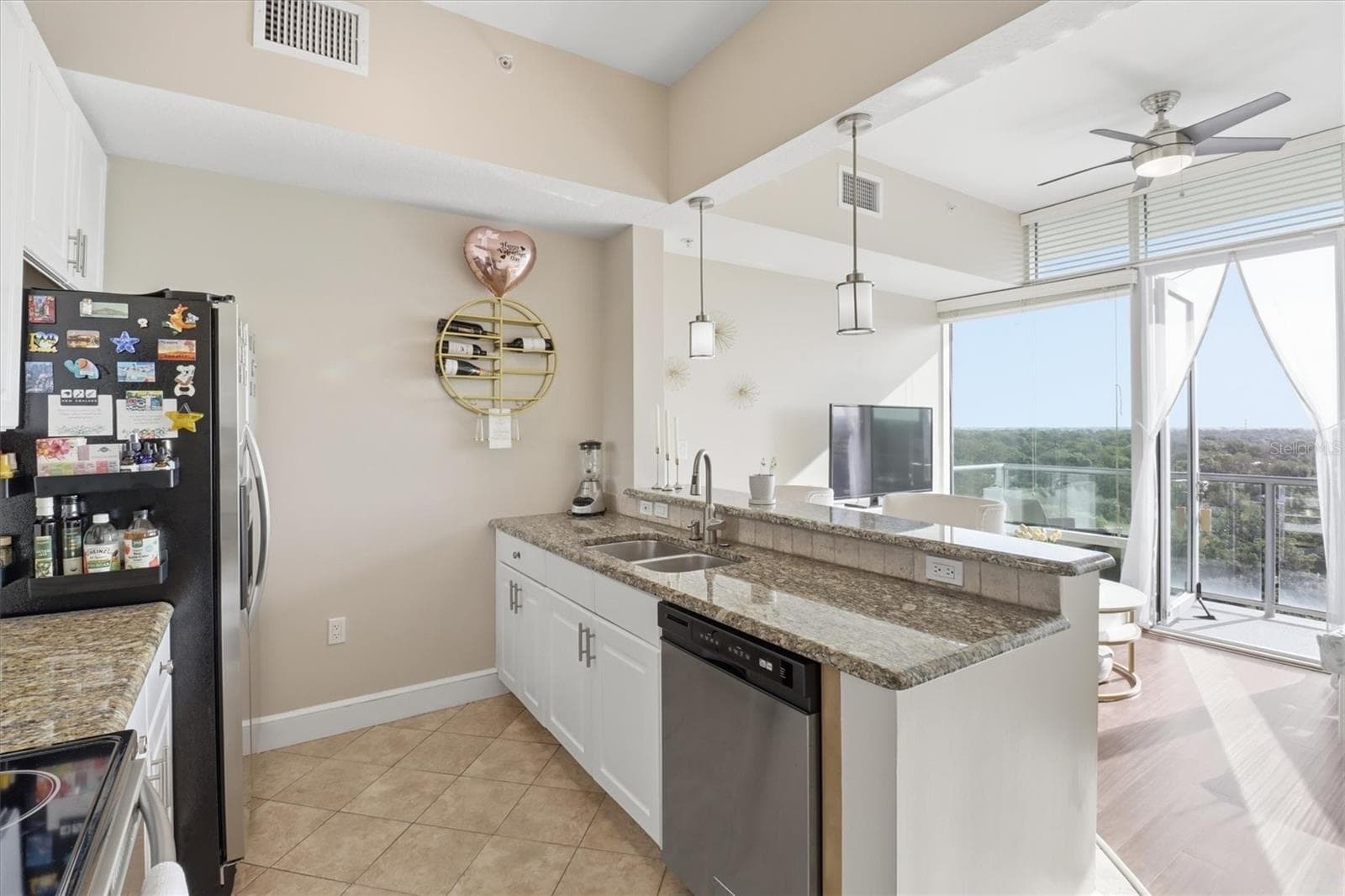 Condominium at 101 S EOLA DR #1104, ORLANDO, photo 7 of 31