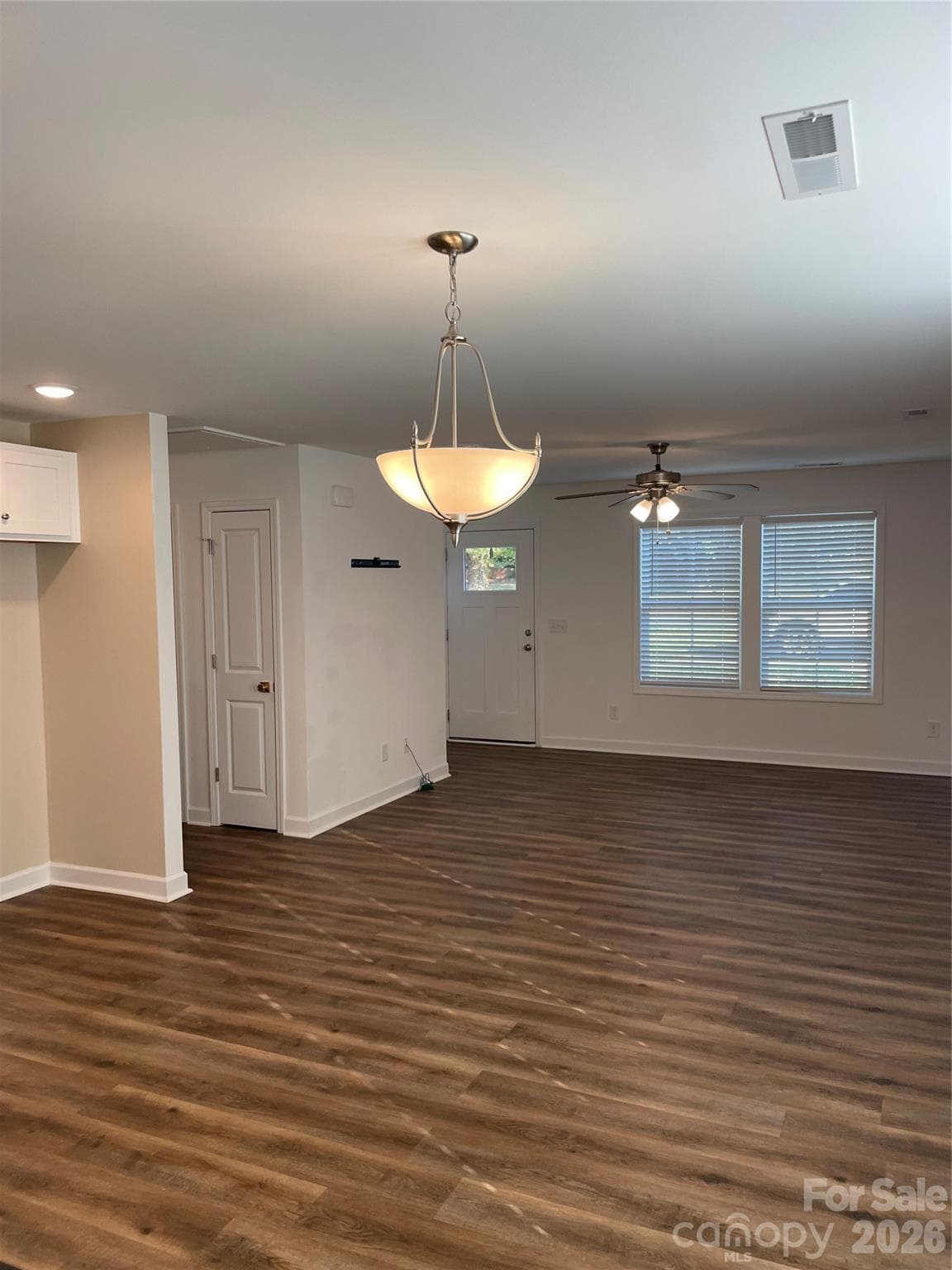 Family room - Albemarle