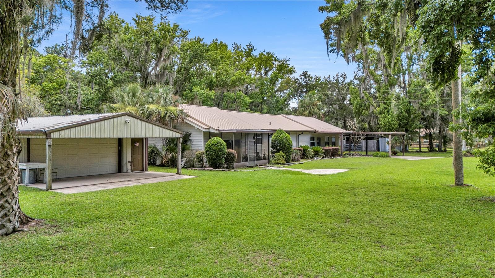 22308 BLUE CREEK LODGE RD