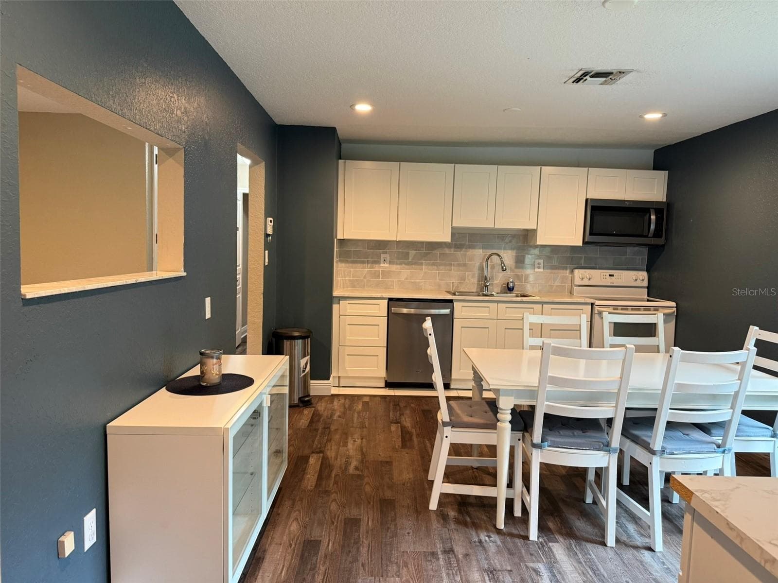 Office at 20785 W MCKINNEY AVE, DUNNELLON, photo 6 of 14
